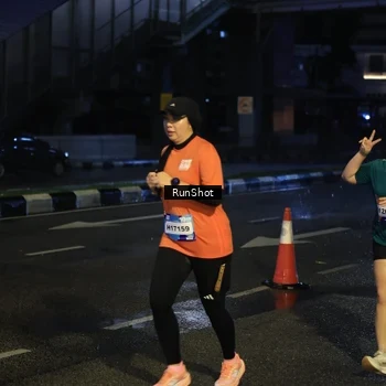 Runner Photo 7902960