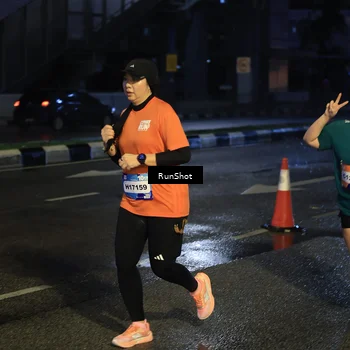 Runner Photo 7902962
