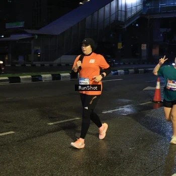 Runner Photo 7902978