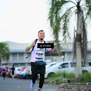 Runner Photo 7902982