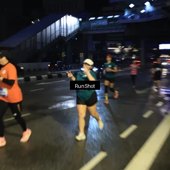 Runner Photo 7902989