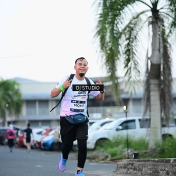 Runner Photo 7902993