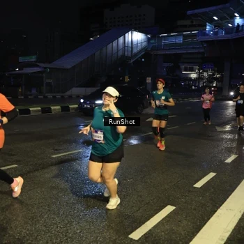 Runner Photo 7903015