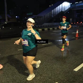 Runner Photo 7903045