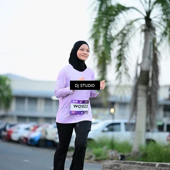 Runner Photo 7903053