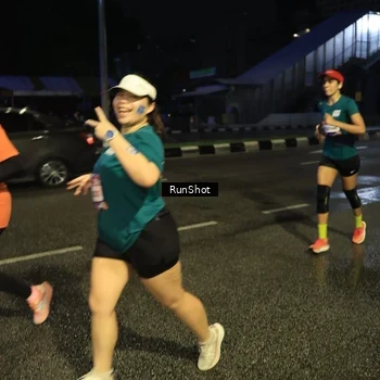 Runner Photo 7903057