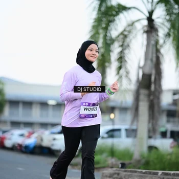 Runner Photo 7903066