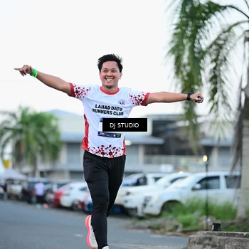 Runner Photo 7903076