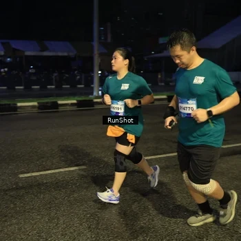 Runner Photo 7903079