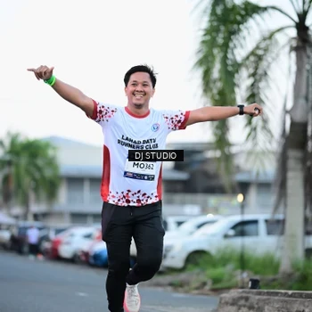 Runner Photo 7903088