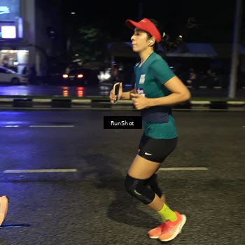 Runner Photo 7903091