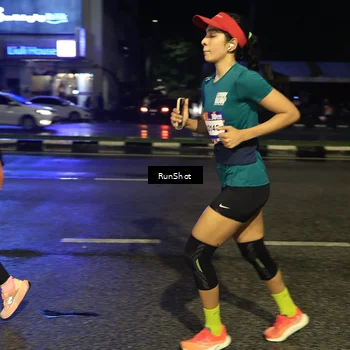 Runner Photo 7903092