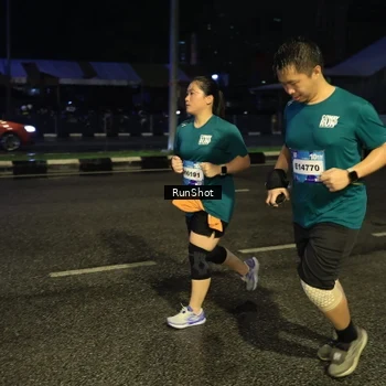 Runner Photo 7903096