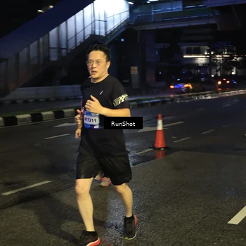 Runner Photo 7903123