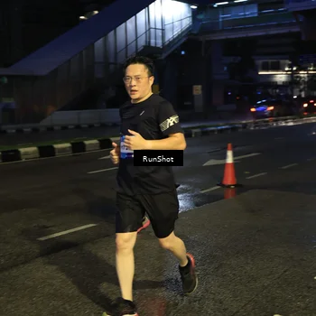 Runner Photo 7903125