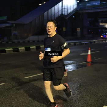 Runner Photo 7903130