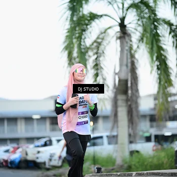 Runner Photo 7903134
