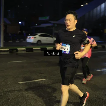 Runner Photo 7903143