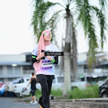 Runner Photo 7903151