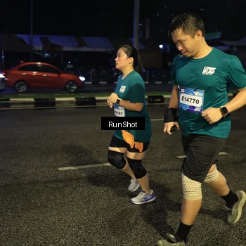 Runner Photo 7903156