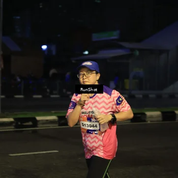 Runner Photo 7903161