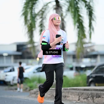 Runner Photo 7903162