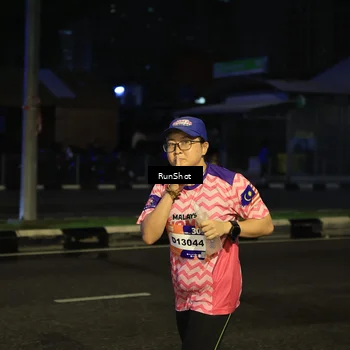 Runner Photo 7903163