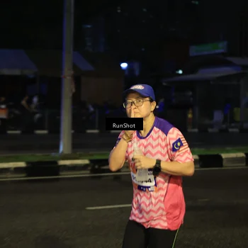 Runner Photo 7903170