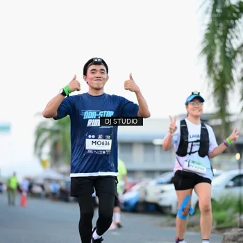 Runner Photo 7903175