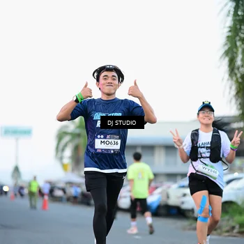 Runner Photo 7903176