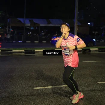 Runner Photo 7903191
