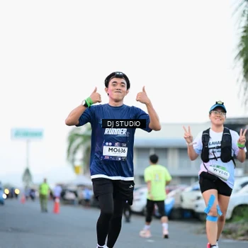 Runner Photo 7903192