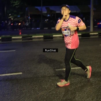 Runner Photo 7903200