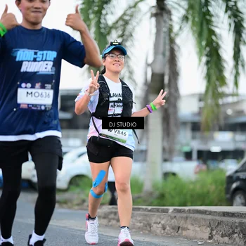 Runner Photo 7903210