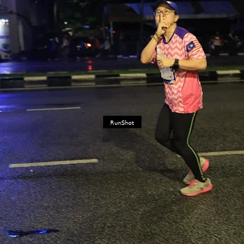 Runner Photo 7903211
