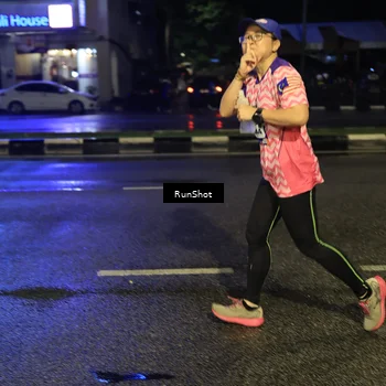 Runner Photo 7903215