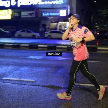 Runner Photo 7903240