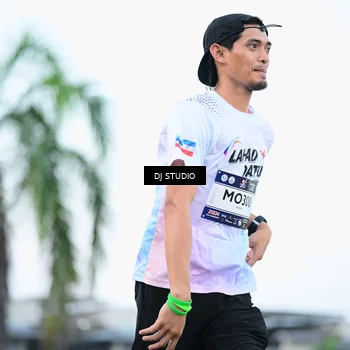 Runner Photo 7903250