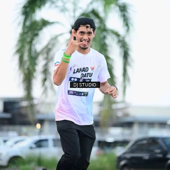 Runner Photo 7903251