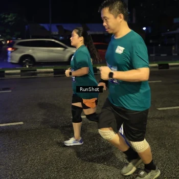 Runner Photo 7903254