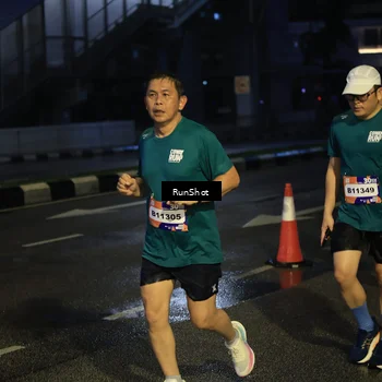 Runner Photo 7903256