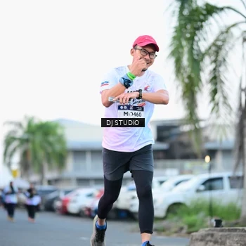 Runner Photo 7903275