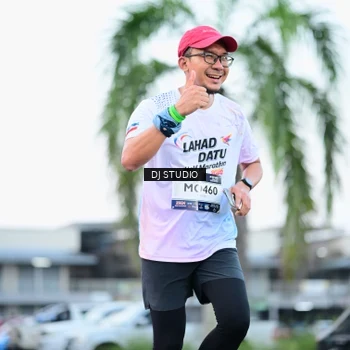 Runner Photo 7903294
