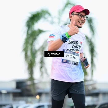 Runner Photo 7903299