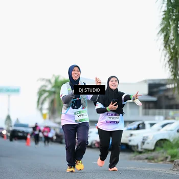 Runner Photo 7903301