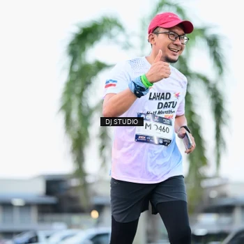Runner Photo 7903302