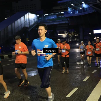 Runner Photo 7903315
