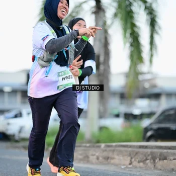 Runner Photo 7903327