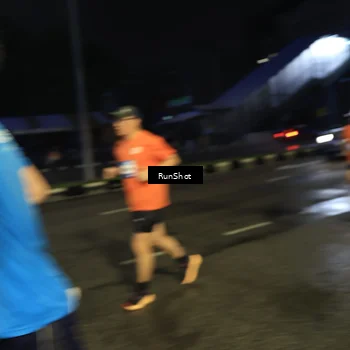 Runner Photo 7903334