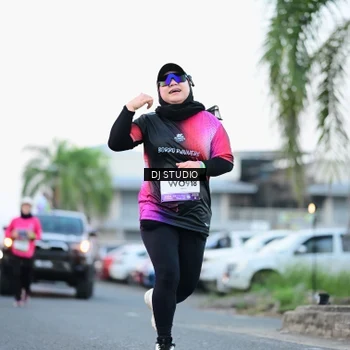 Runner Photo 7903341